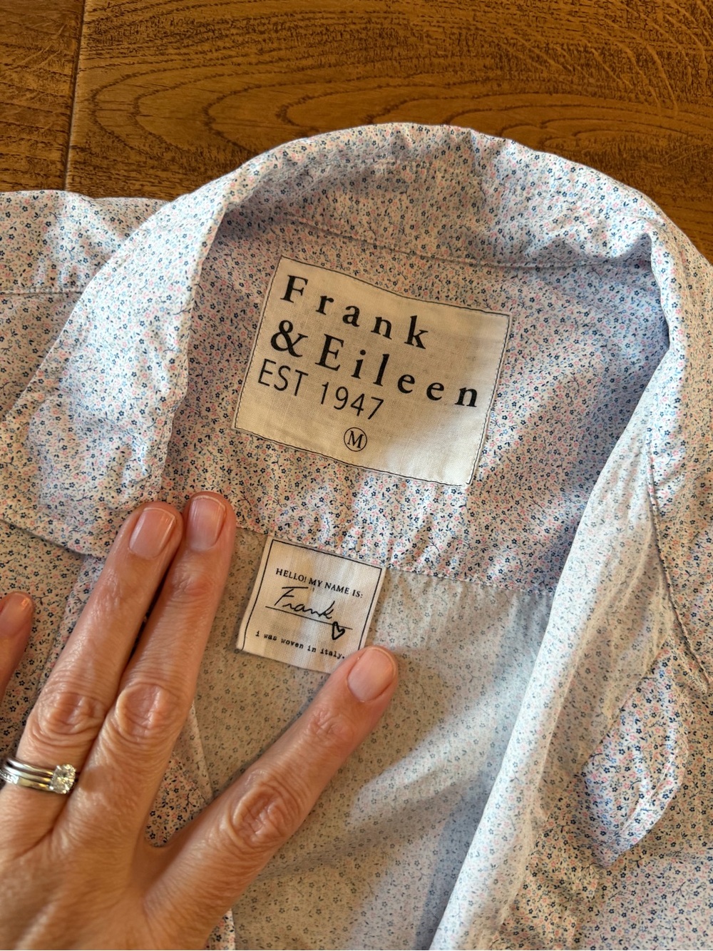 Frank & Eileen Ditsy Floral Frank Button Down Shirt 100% Cotton Relaxed M - Picture 3 of 5